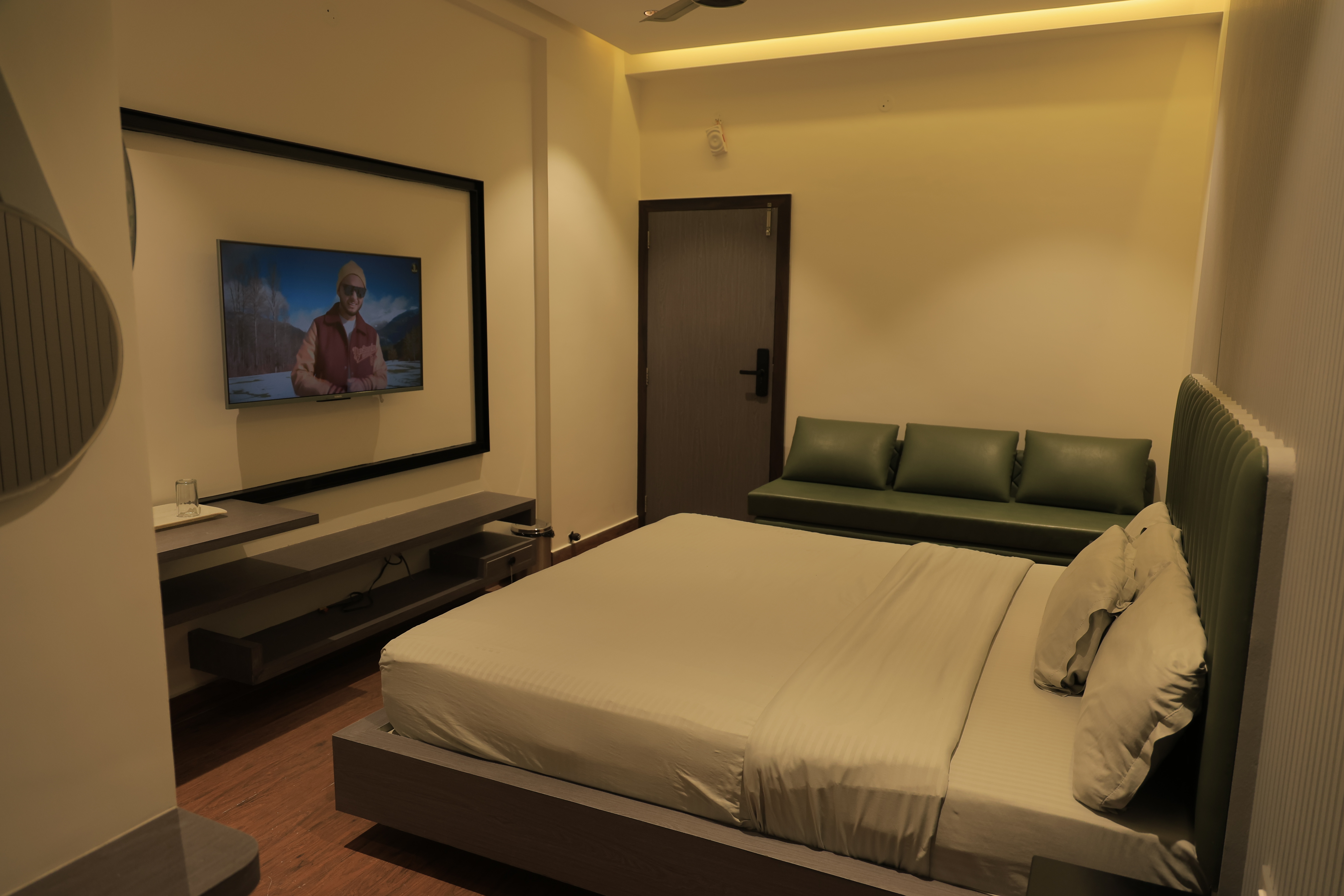 Room 10