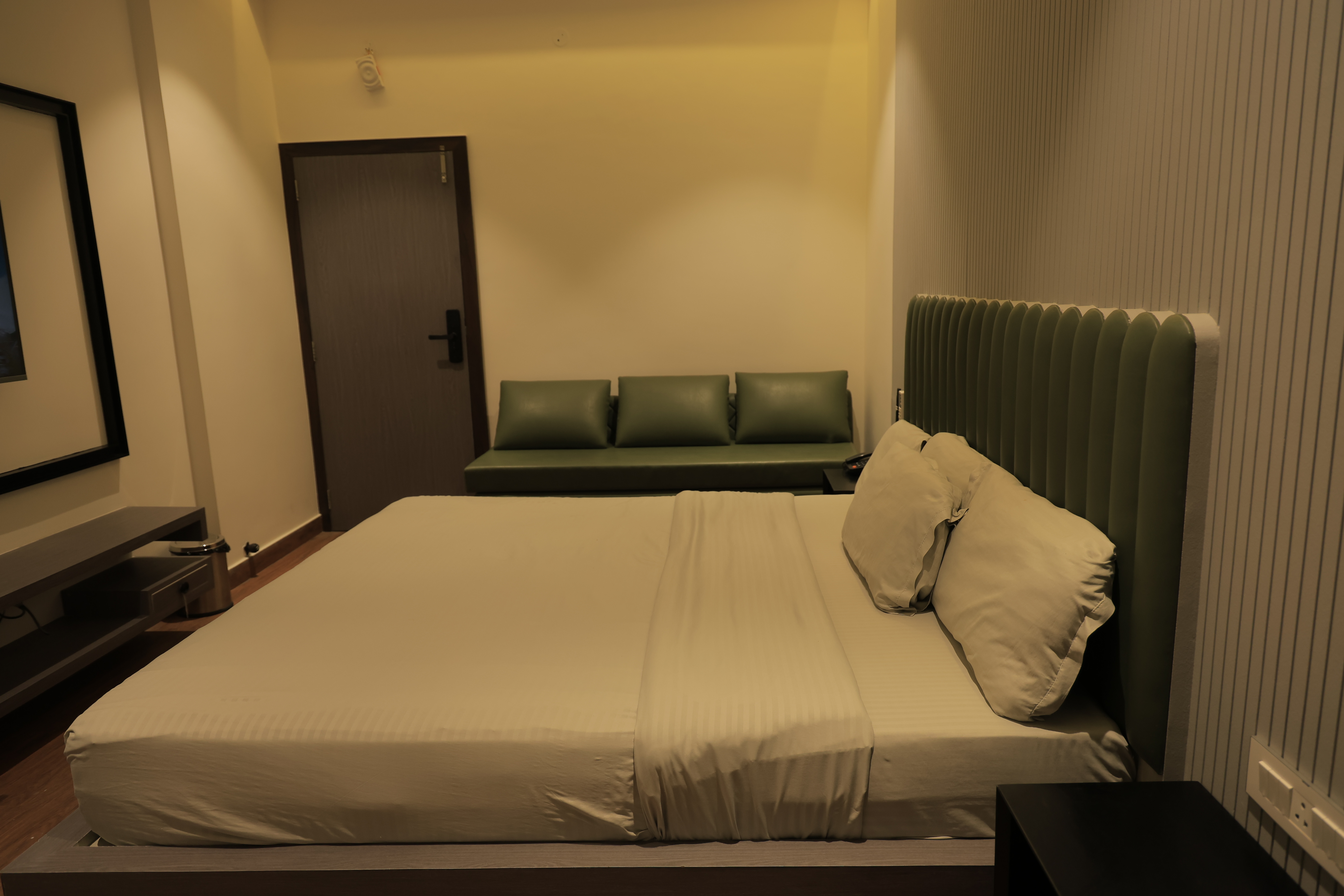 Room 12